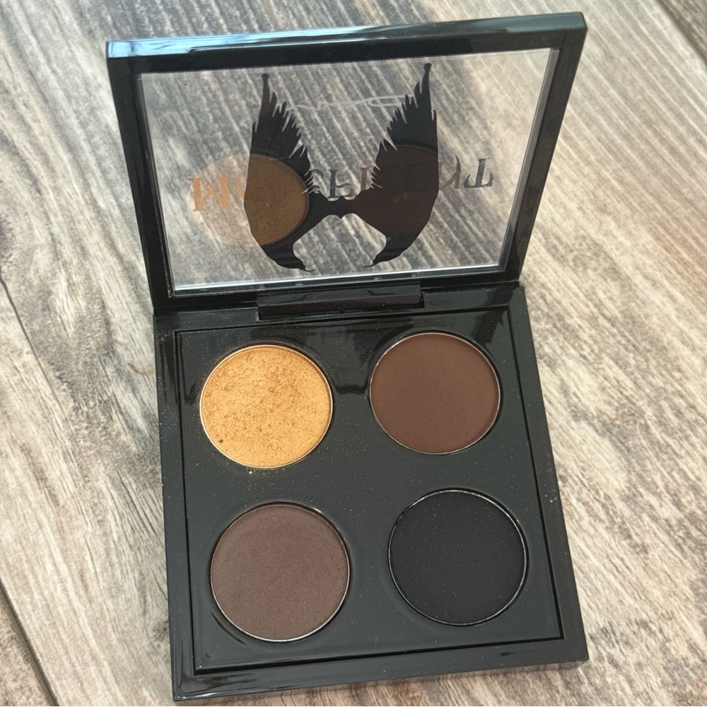 MAC Cosmetics Disney Maleficent Eyeshadow Palette - Picture 2 of 3
